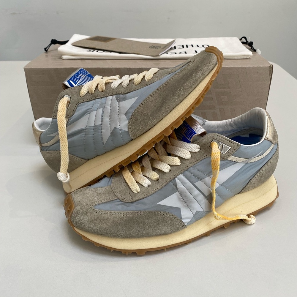 Golden Goose Marathon Sneaker in Light Blue/Gray Suede/Silver sz 37 New in Box - Picture 10 of 12